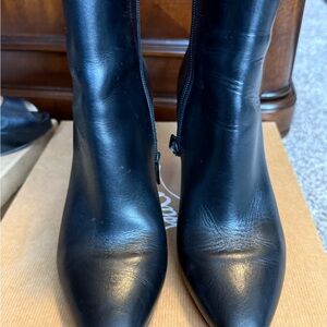 Louboutin ELOISE BOOTY 85 CALF 39.5